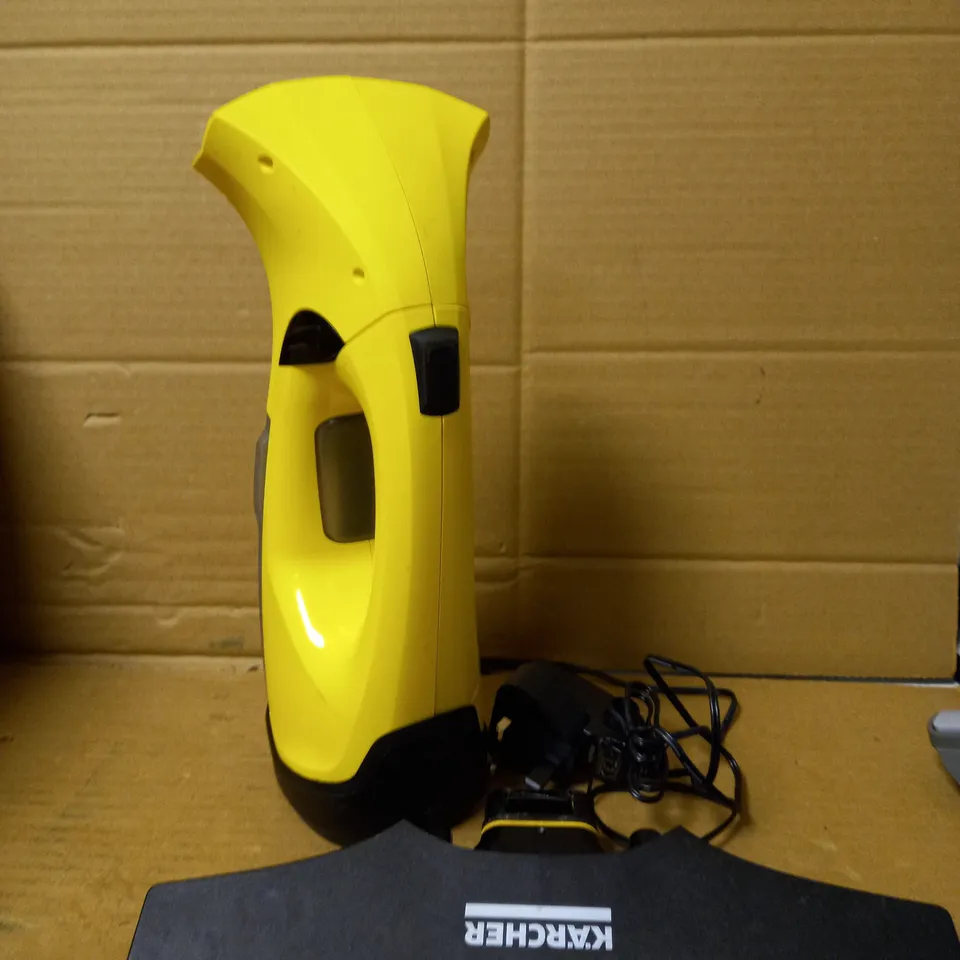 KARCHER WV2 PLUS WINDOW VAC 