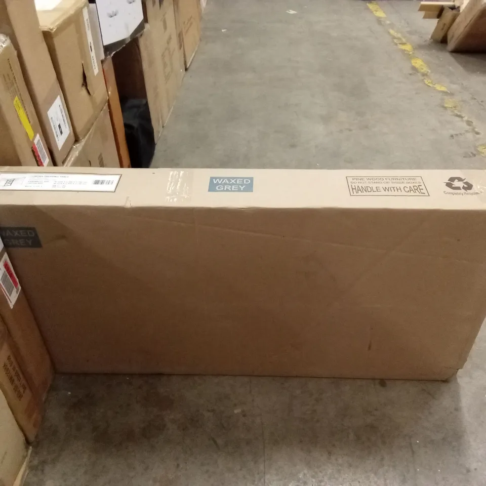 BOXED CORONA DRESSING TABLE - DISTRESSED GREY PINE (1 BOX)