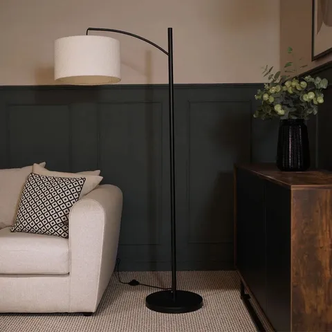 BOXED 157.5CM FLOOR LAMP