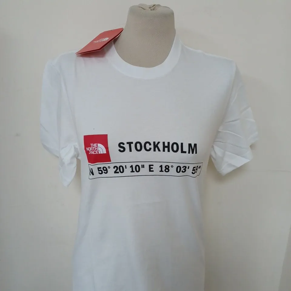 THE NORTH FACE STOCKHOLM T-SHIRT IN WHITE SIZE XS