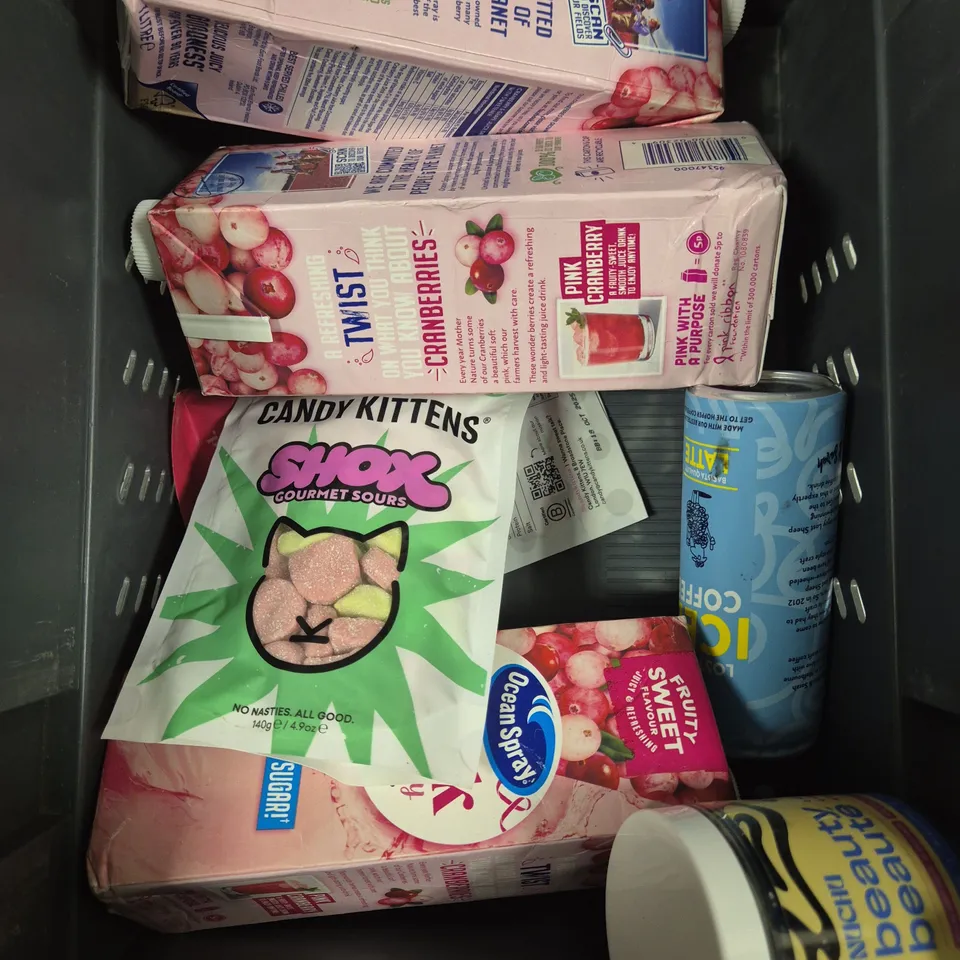 APPROXIMATELY 12 ASSORTED FOOD/DRINK PRODUCTS TO INCLUDE CANDY KITTENS SWEETS, ICED COFFEE, CRANBERRY JUICE ETC 