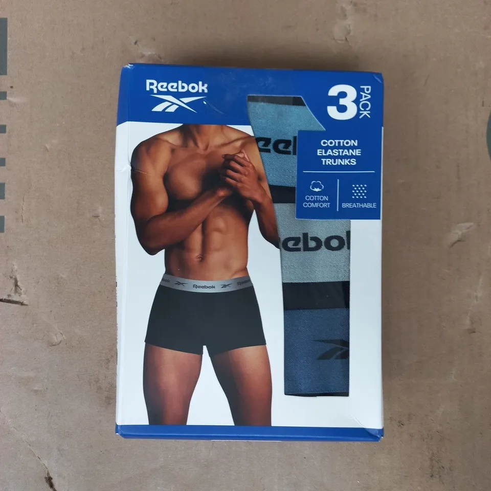 REEBOK 3-PACK ELASTANE TRUNKS IN VARIOUS COLOURS SIZE MEDIUM