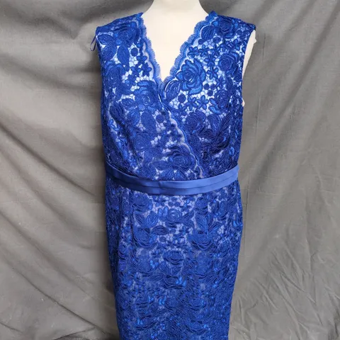 JACQUES VERT BLUE LACE EVENING DRESS – UK 16 (EU 42)