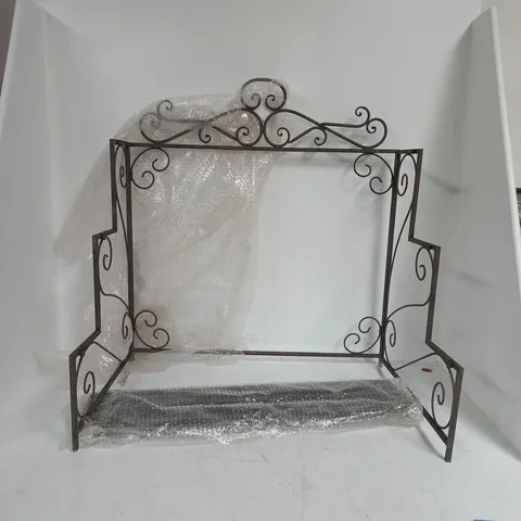 SARAH RAVEN 3-SHELF METAL GARDEN UNIT