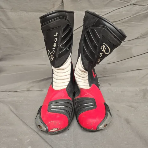 HIPORA BLACK MOTORBIKE BOOTS UK 11