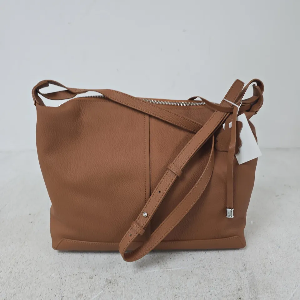 BROWN PEBBLED LEATHER CROSSBODY BAG