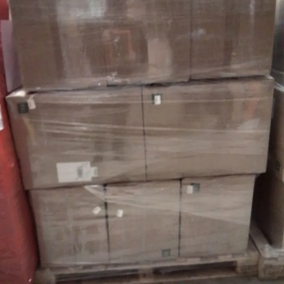 PALLET OF SENSALOU INCONTINENCE PANTS XXL APPROXIMATELY 4 PACKS PER BOX