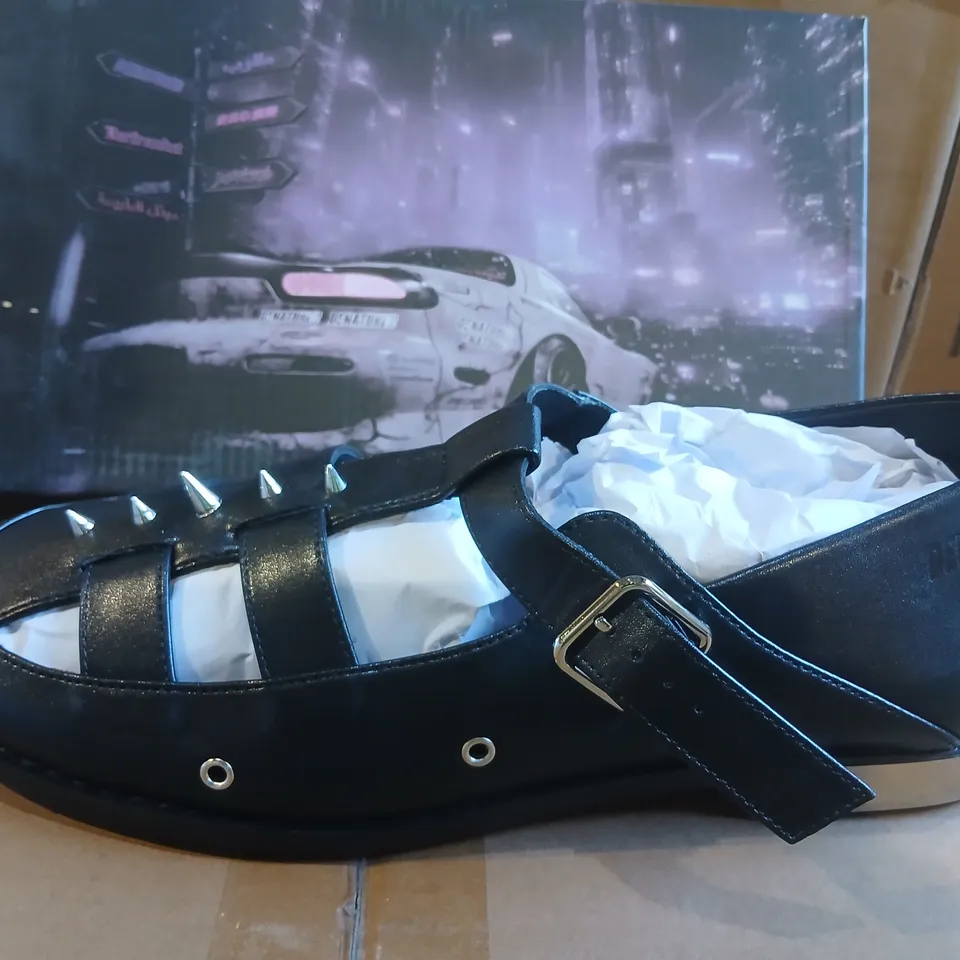 KOI FORLORN MEN'S SPIKED MARY JANES - BLACK, UK11