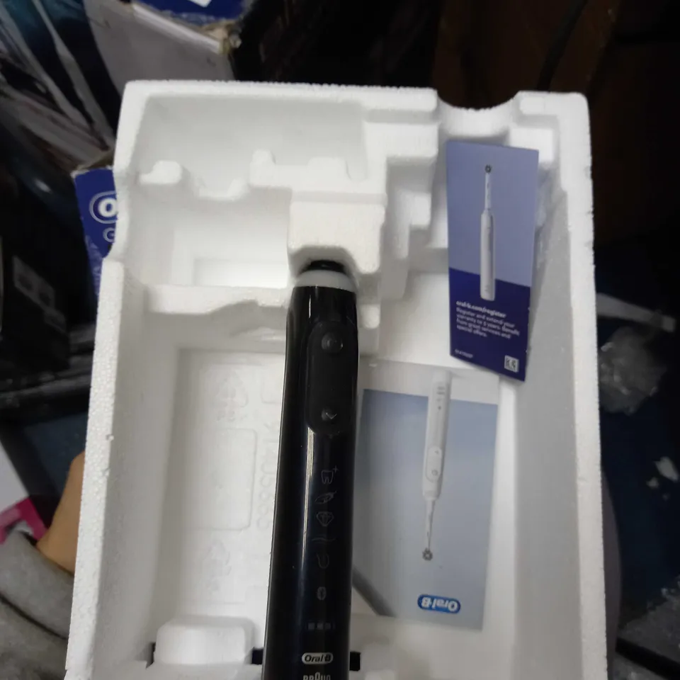 ORAL B GENIUS X MIDNIGHT BLACK ELECTRIC TOOTHBRUSH 