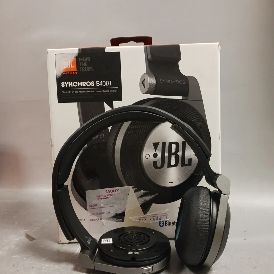 BOXED JBL SYNCHROS E40BT WIRELESS HEADPHONES 