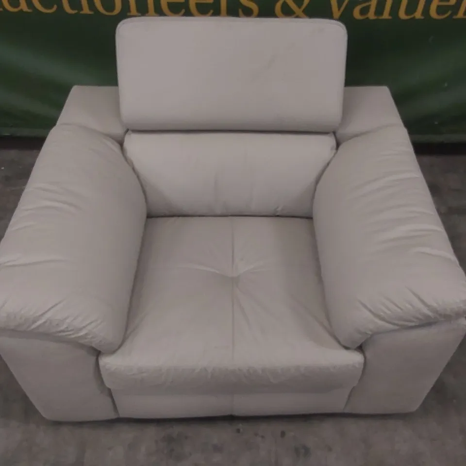 QUALITY DESIGNER FAUX LEATHER ARMCHAIR