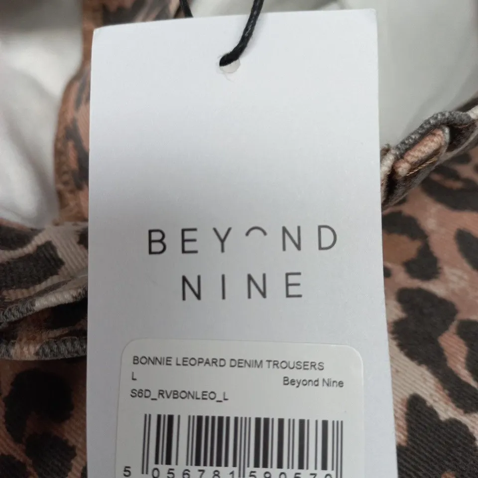 BEYOND NINE BONNIE LEOPARD DENIM TROUSERS – LEOPARD PRINT JEANS, SIZE L