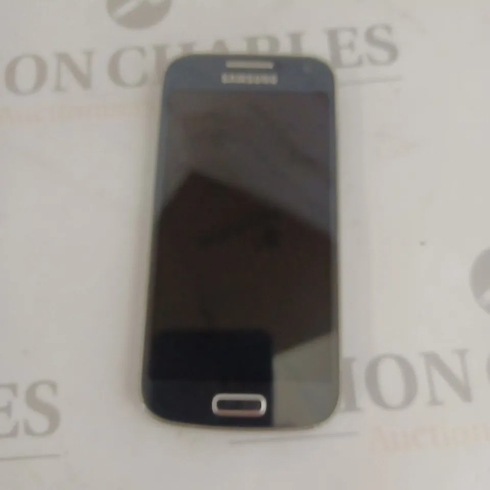SAMSUNG MOBILE PHONE