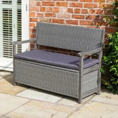 BOXED ROWLINSON ALDERLEY RATTAN STORAGE BENCH - GREY