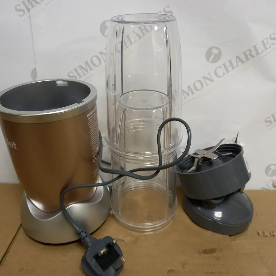 NUTRIBULLET 900W BLENDER CHAMPAGNE MULTI-FUNCTION SMOOTHIE MAKER