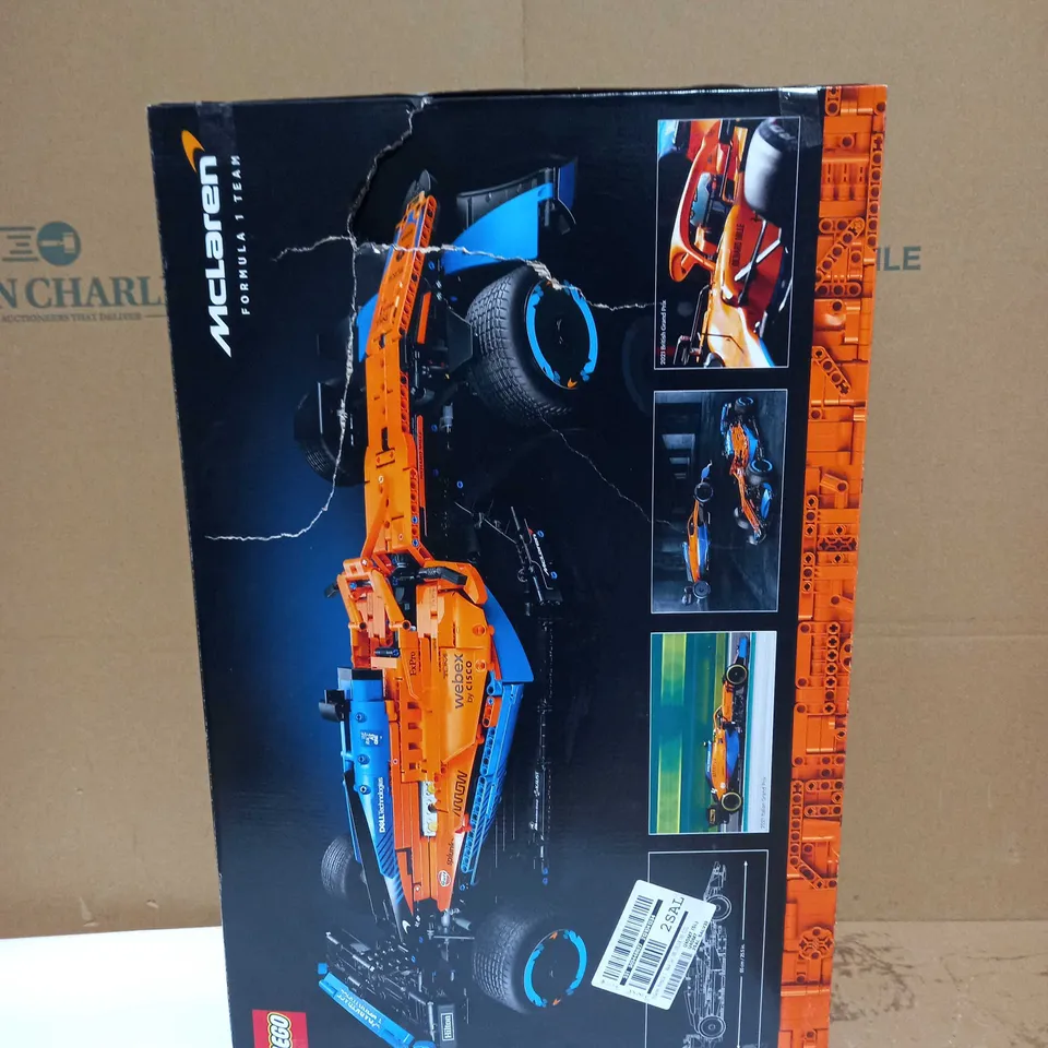 BOXED LEGO TECHNIC MCLAREN FORMULA 1 RACE CAR (42141) RRP £159.99