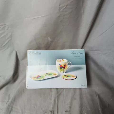MAXWELL WILLIAMS LORIKEET GIFT SET – BIRD LIFE DESIGN (MUG & CERAMIC PIECES)