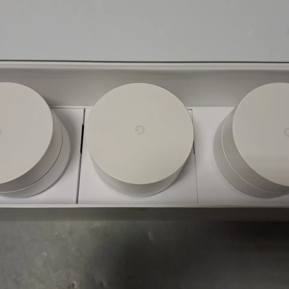 BOXED GOOGLE WIFI HOME WI-FI SOLUTIONS 