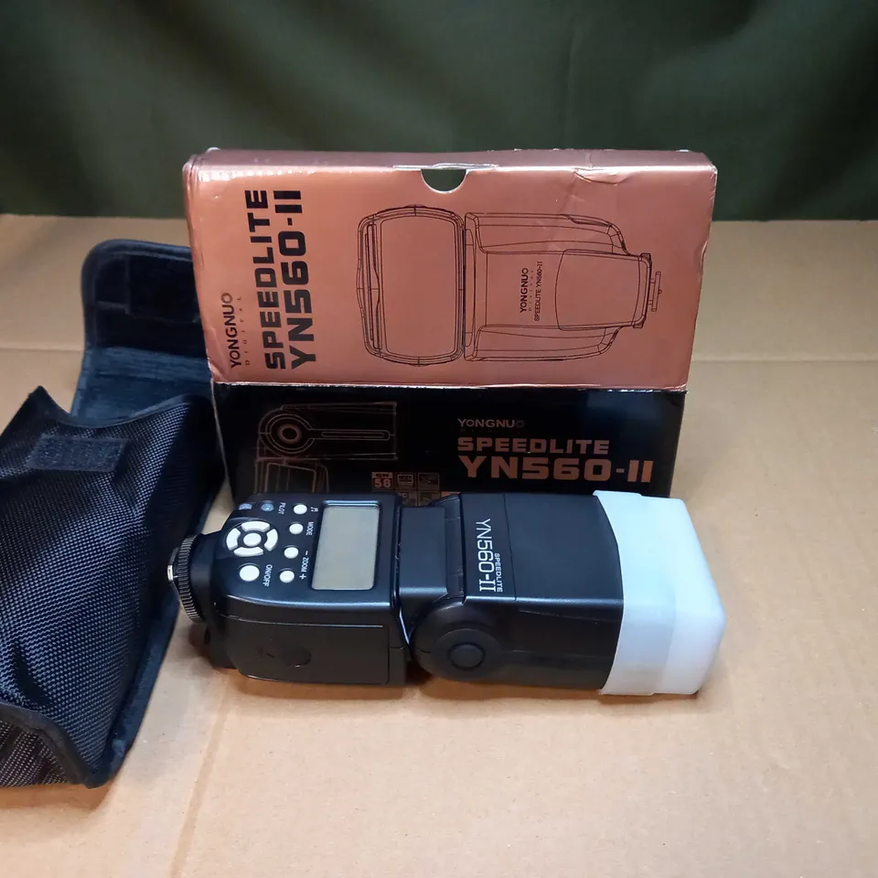 YONNUO SPEEDLITE YN560-II PHOTOGRAPHY FLASH