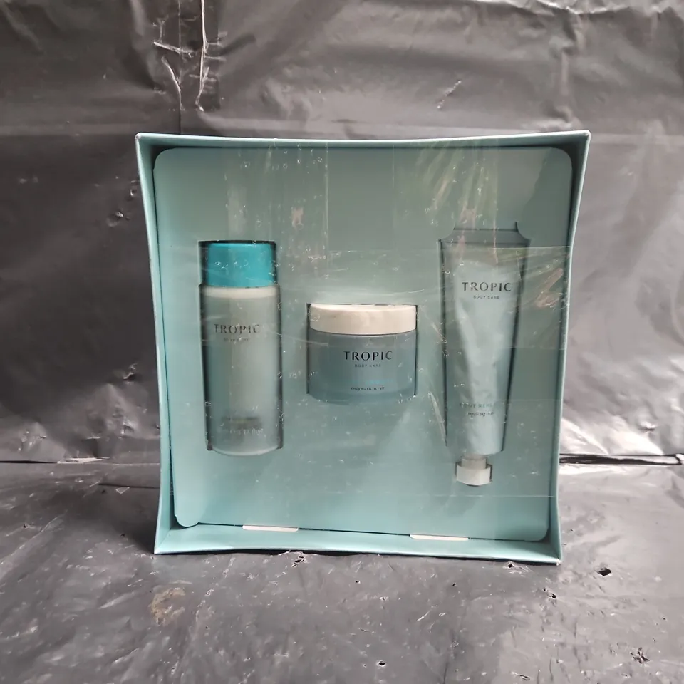TROPIC BODY CARE GIFT SET