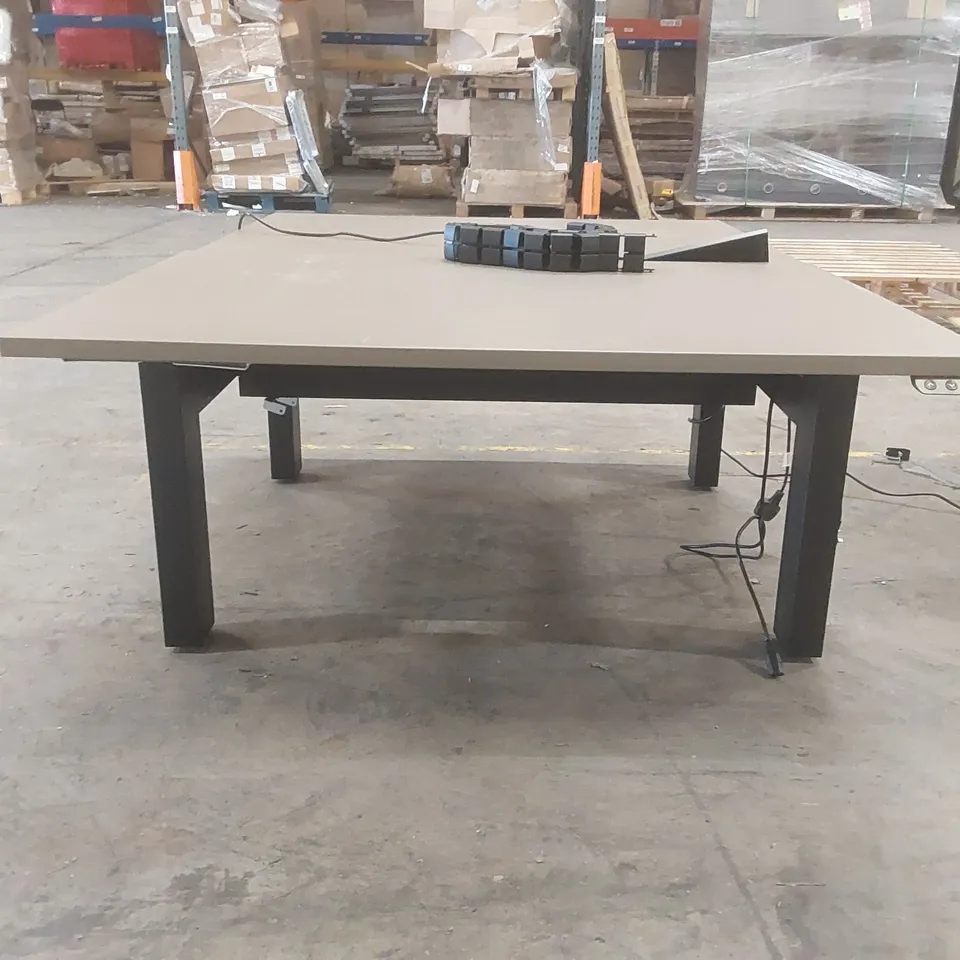 SENATOR ELECTRONIC SIT STAND DESK