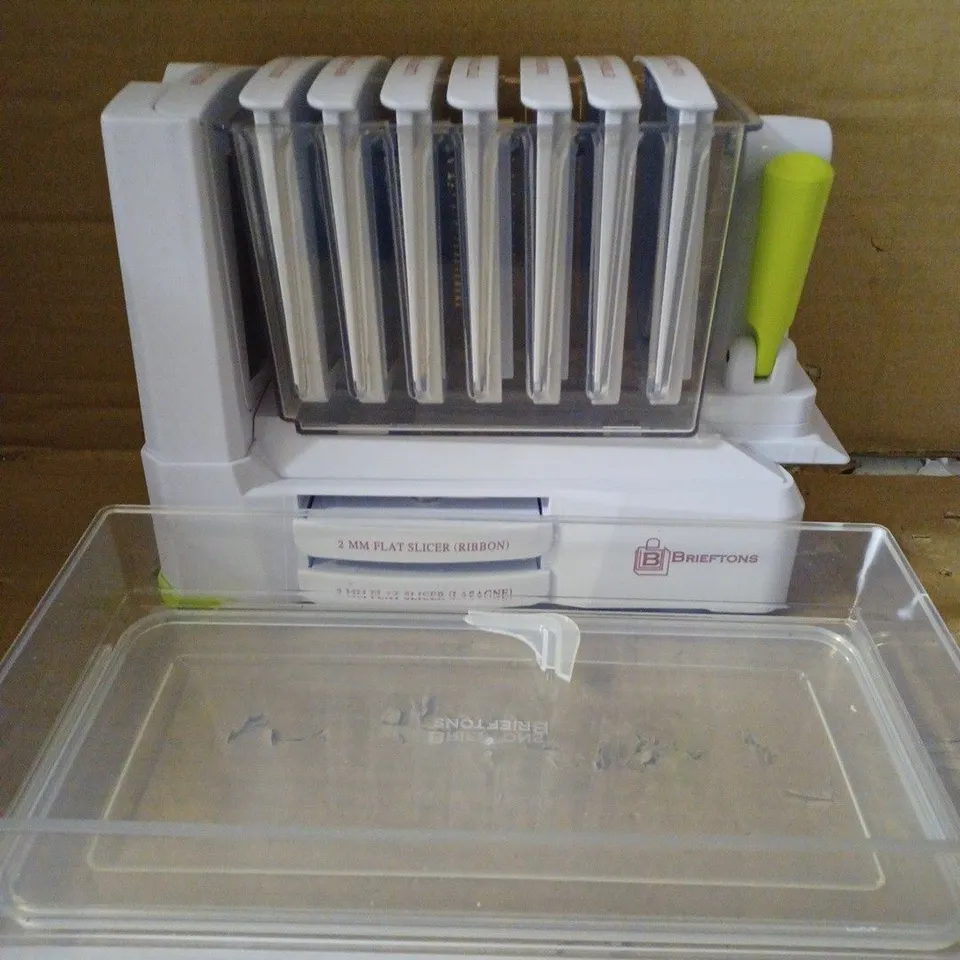 BRIEFTONS 10-BLADE VEGETABLE SPIRALIZER