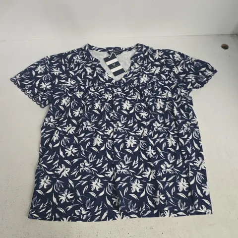 CREW CLOTHING ANGEL SLEEVE FLUTTER TOP IN BLUE - 14