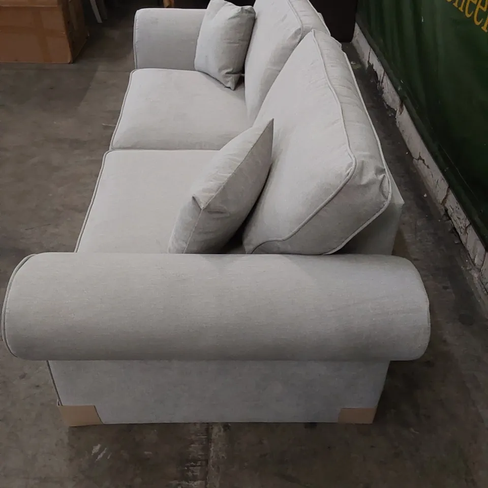 DESIGNER BEARTRICE 3 SEATER FABRIC UPHOLSTERED SOFA 