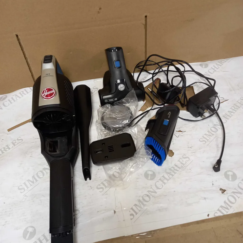 HOOVER CORDLESS PET VACUUM 