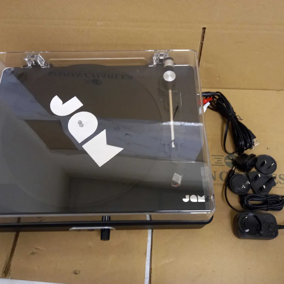 JAM BLUETOOTH SOUND STREAM+ TURNTABLE