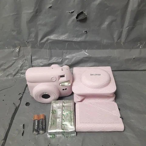 BOXED FUJIFILM INSTAX MINI 12 INSTANT CAMERA - PINK 