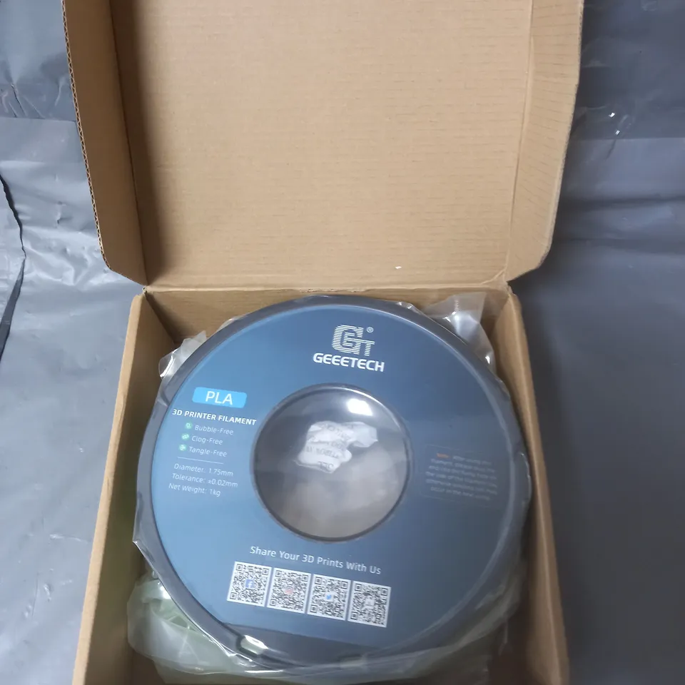 BOXED SEALED GEEETECH PLA 3D PRINTER FILAMENT 