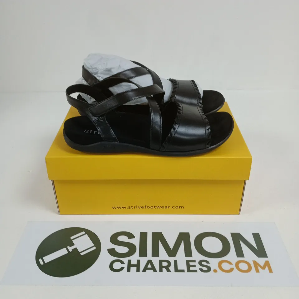 BOXED PAIR OF STRIVE CORAL LADIES BLACK SANDALS - UK 7