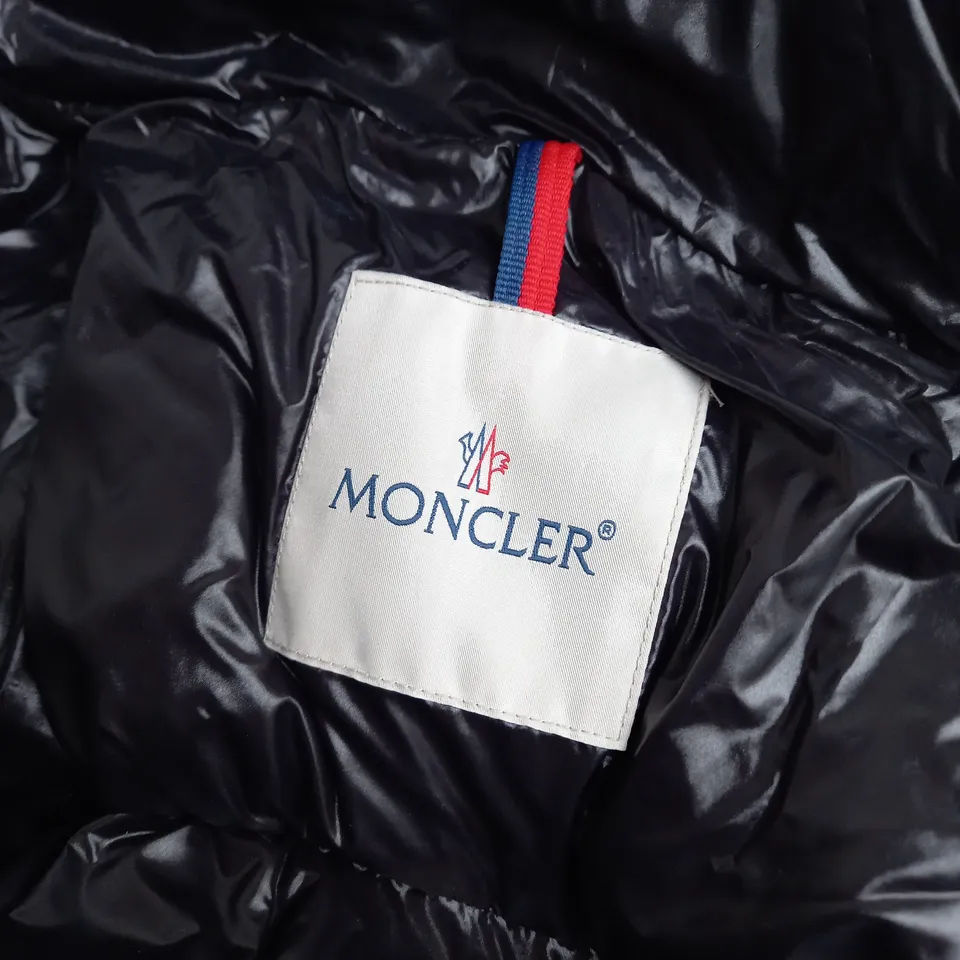 MONCLER SHINNY PADDED JACKET WITH HOOD - SIZE 1 