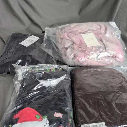 APPROXIMATELY 20 ASSORTED CLOTHING PRODUCTS IN VARIOUS STYLES & SIZES TO INCLUDE PANTS, T-SHIRTS, DRESSES ETC