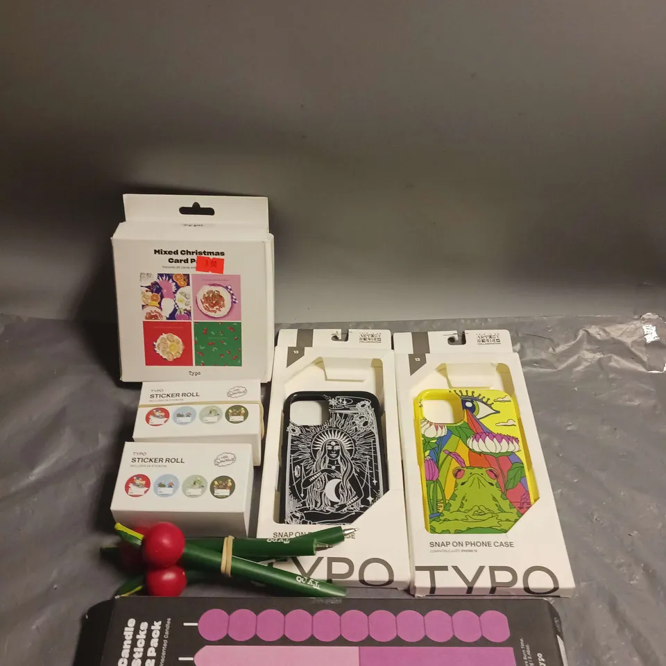 MEDIUM BOX OF APPROXIMATELY 20 ASSORTED HOUSEHOLD ITEMS TO INCLUDE PHONE CASES, STICKER ROLLS AND CHRISTMAS CARDS