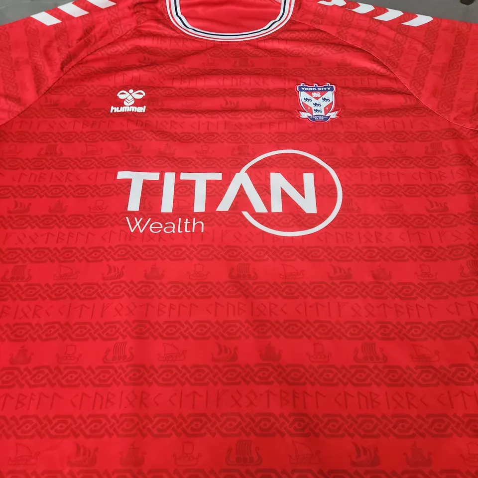YORK CITY FC FOOTBALL SHIRT –PEARCE 10 - SIZE UNSPECIFIED
