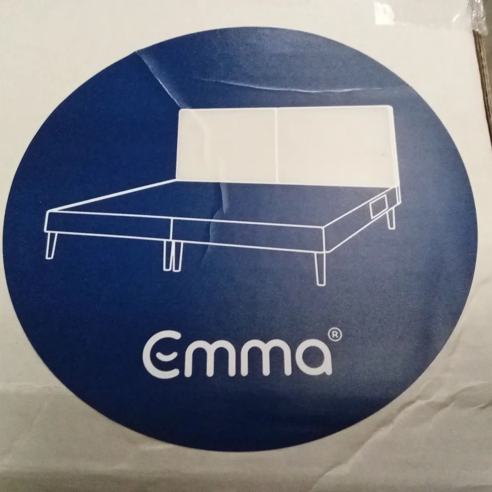 BRAND NEW BOXED EMMA BOX BED WITH HEADBOARD -150 x 200CM KING SIZE (3 BOXES)