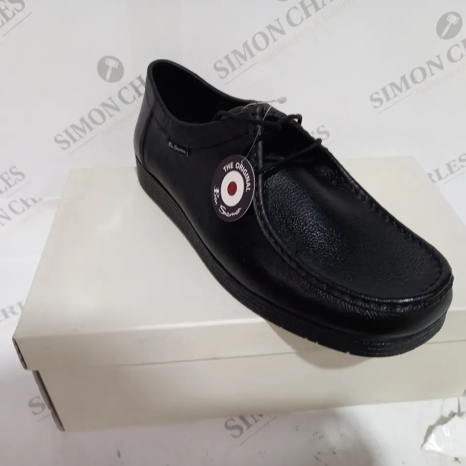 BOXED ORIGINAL BEN SHERMAN BLACK FORMAL SHOE - SIZE 11