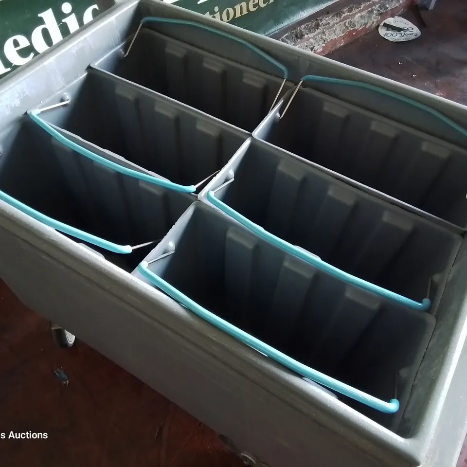 FOLLETTS ICE TROLLEY 