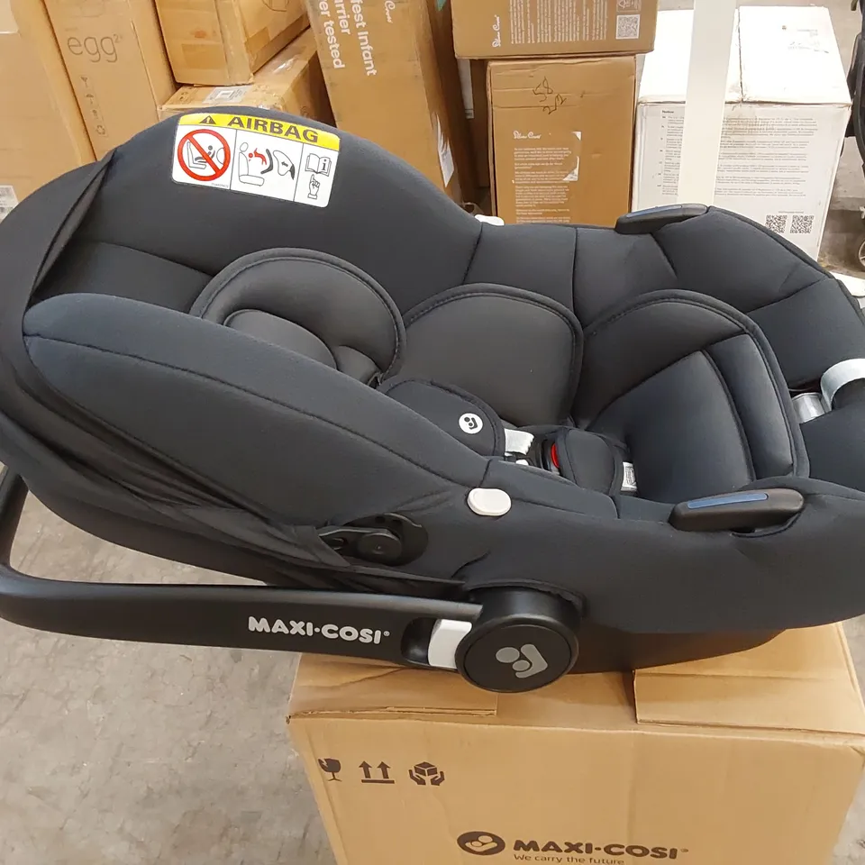 BOXED MAXI-COSI CAR SEAT 
