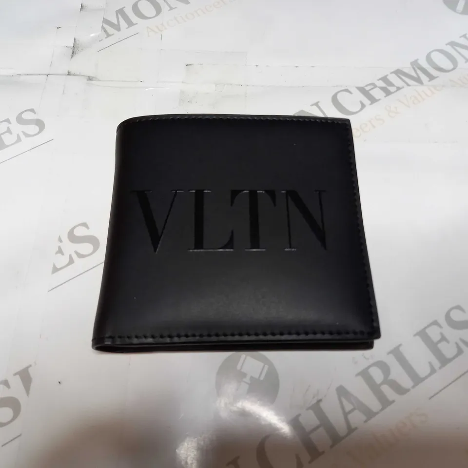 VALENTINO GARAVANI WALLET IN BLACK