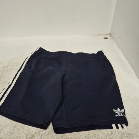 ADIDAS NAVY SHORTS WITH WHITE THREE-STRIPE SIDES – MEN'S UK M