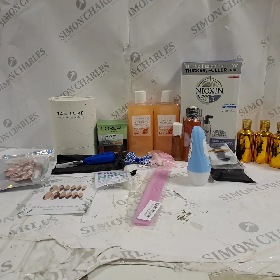 BOX OF 20 ASSORTED ITEMS TO INCLUDE CQ BEAUTY, SURE, LOREAL ETC 