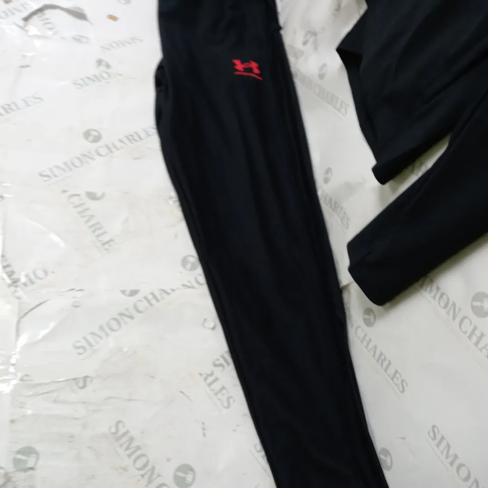 MENS UNDER ARMOUR TRACKSUIT BLACK, BURGUNDY AND RED SIZE LARGE. 