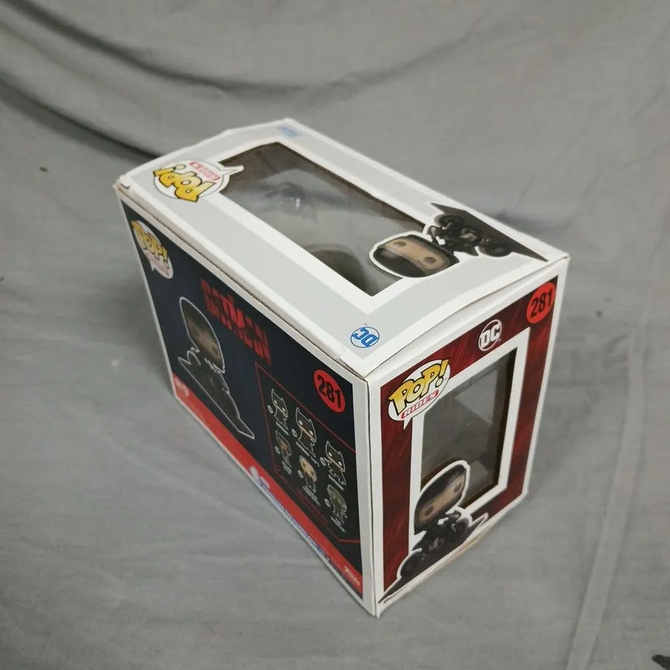 FUNKO POP! RIDES SELINA KYLE ON MOTORCYCLE - BATMAN (DC COMICS) #281