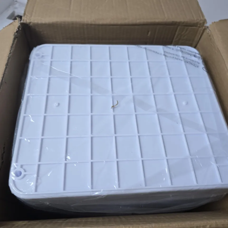 BOXED EVAPORATIVE COOLER IN WHITE
