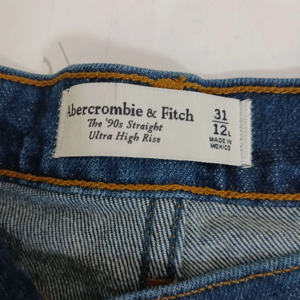 ABER CROMBIE BLUE DENIM ULTRA HIGH RISE 90s STRAIGHT JEANS SIZE 31 12L