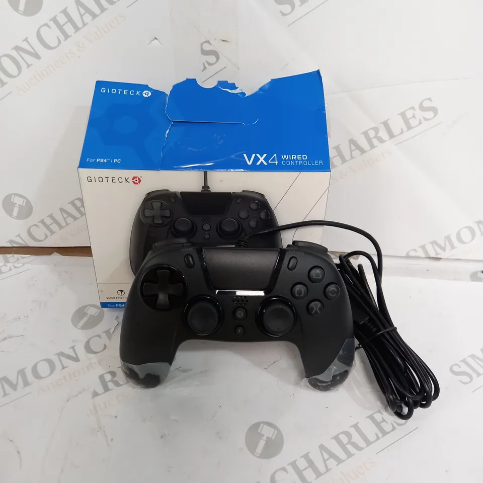 VX4 WIRED CONTROLLER FOR PS4 IN BLACK