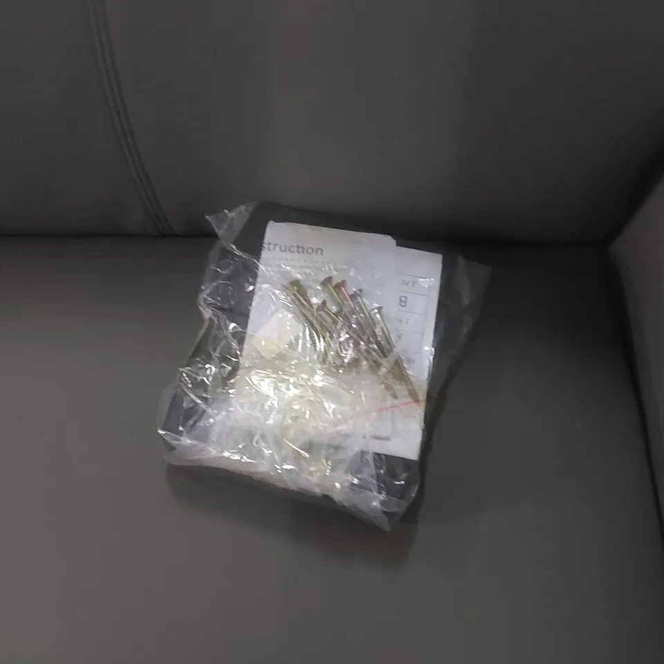 QUALITY DESIGNER GENUINE LEATHER SOFS